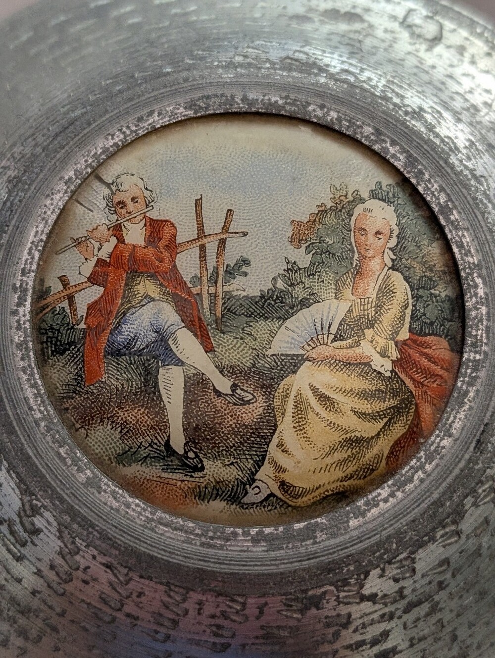 Vintage Wind-Up Musical Trinket Powder Box | Courting Couple Lid | Working